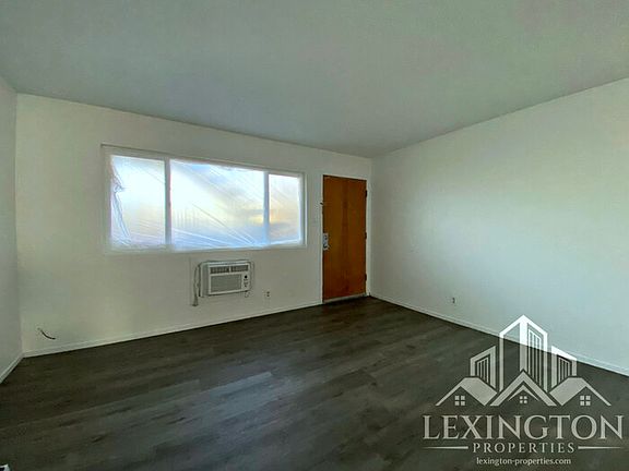 4th image of 2404 Hurley Way APT 1