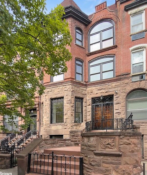 1st image of 143 W 94th St