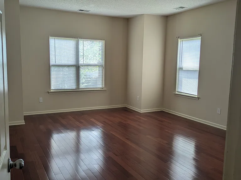 108 Blue Spruce Dr — Photo 14