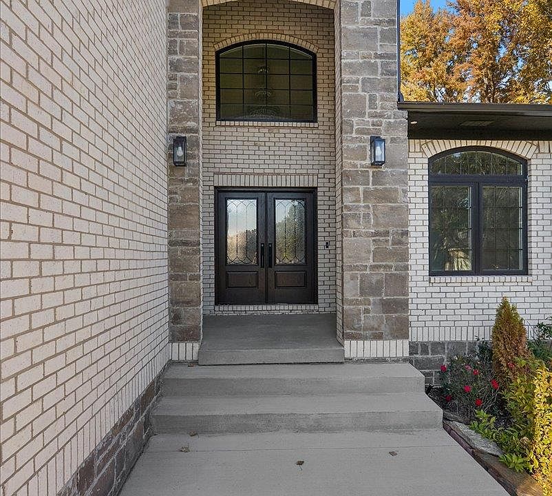 1683 Delta Dr, photo 6