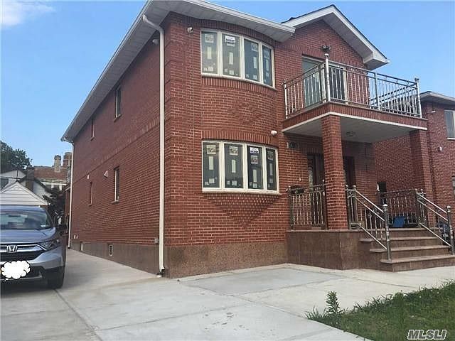 1st image of 3427 201st St