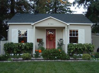 215 Pope St, Menlo Park, CA 94025