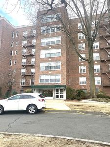 211-10 18 Avenue #4K, Queens, NY, 11360