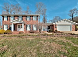 213 Amity Dr, Bristol, TN 37620