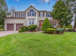 5 Hughey Ln, Hillsborough Twp., NJ 08844