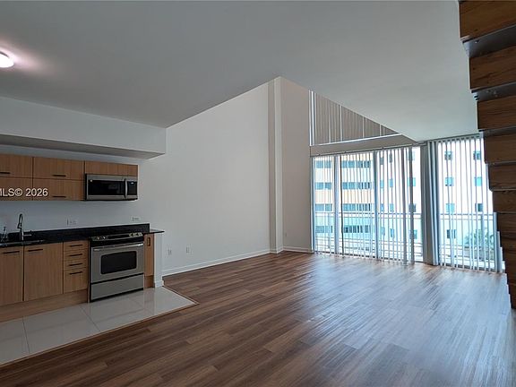 4th image of 350 S Miami Ave APT 704