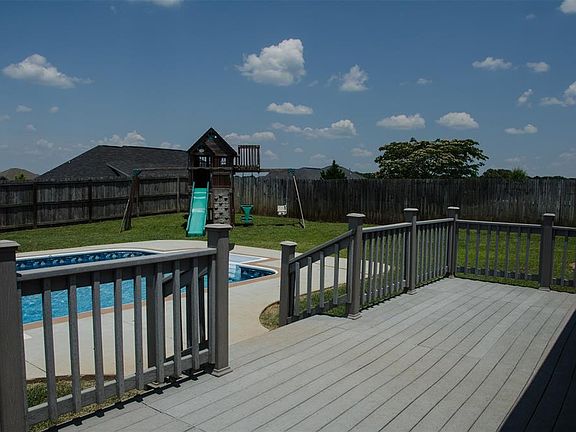 4th image of 108 Stonehedge Dr