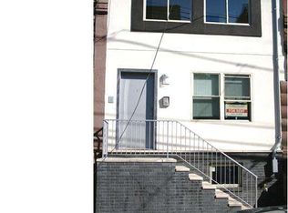 1817 N 17th St, Philadelphia, PA 19121