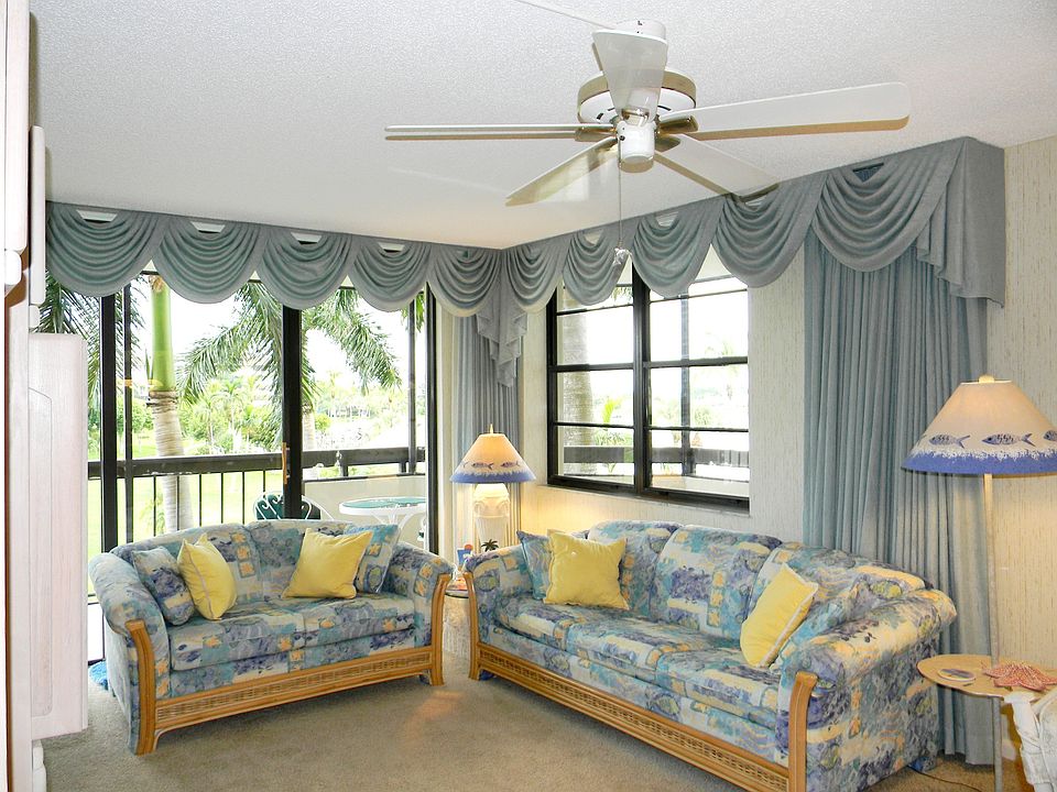 1st image of 693 Seaview Ct #A-304