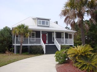 1065 Brockinton Dr, Saint Simons Island, GA 31522