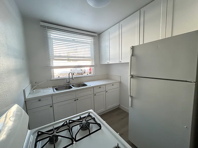 6717 Leland Way #24 — Photo 4