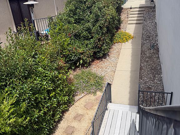 4th image of 5357 Hidden Glen Dr #1