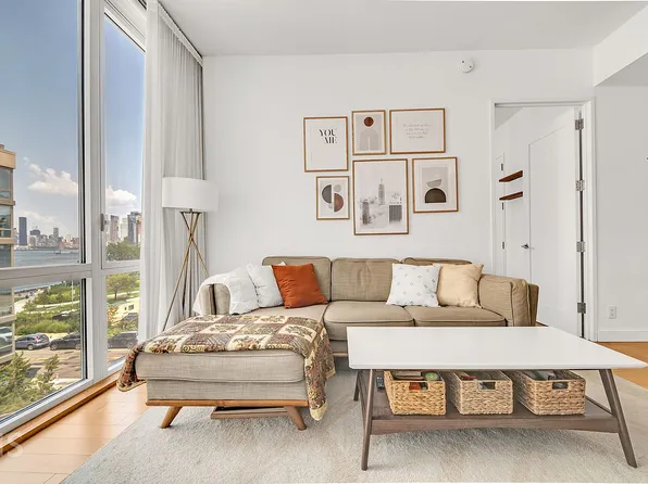 34 N 7th St APT 4N, Brooklyn, NY 11249