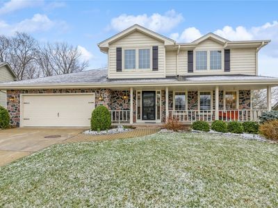 8004 Maple Dr, Urbandale, IA, 50322