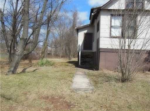 1st image of 2401 Spencer St