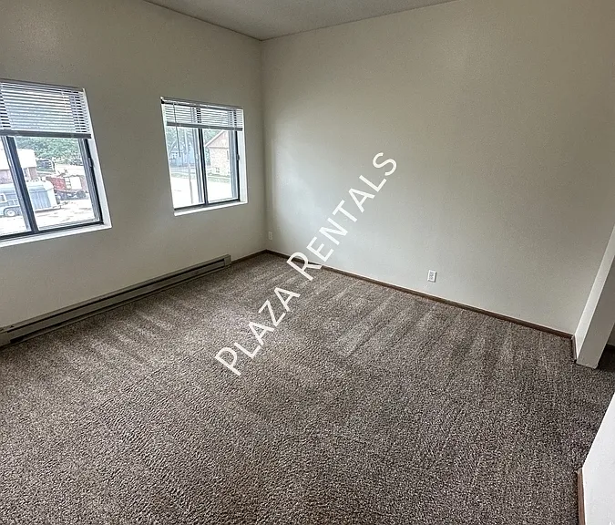 10 9th Ave SW #11 — Photo 4