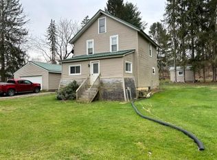 67 Sunshine Ln, Strattanville, PA 16258