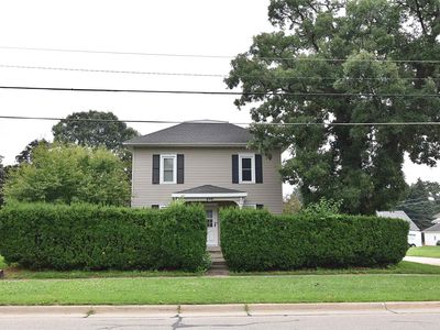 406 6th Ave SW, Independence, IA, 50644