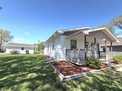 410 Austin St, Pickrell, NE, 68422