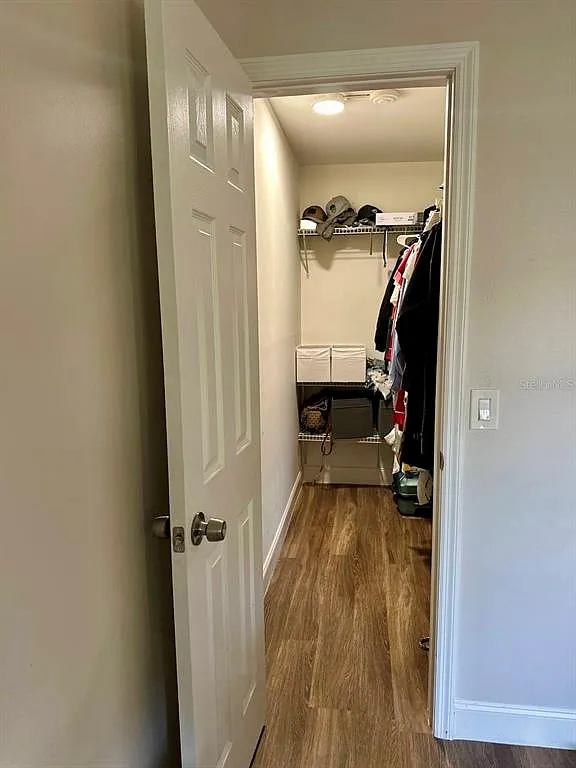 2 bed, 2.0 bath, 953 sqft, $1,700 — Photo 3