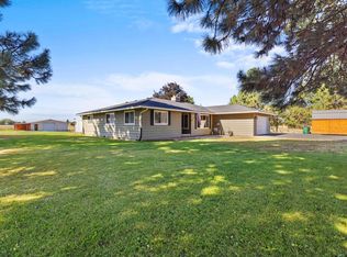 5631 Valley View Ln, Klamath Falls, OR 97601