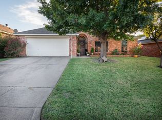 1711 Treasure Cay Dr, Mansfield, TX 76063