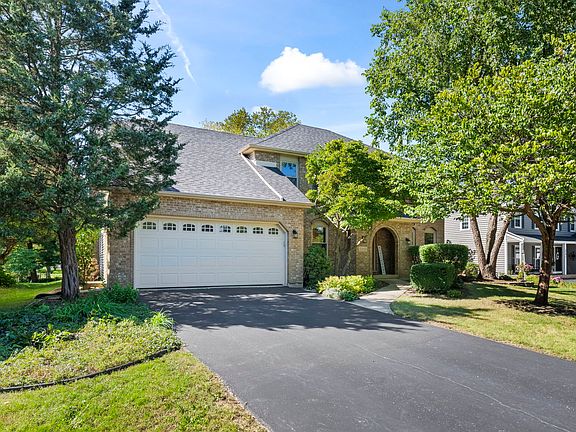 2nd image of 2205 Brown Ct