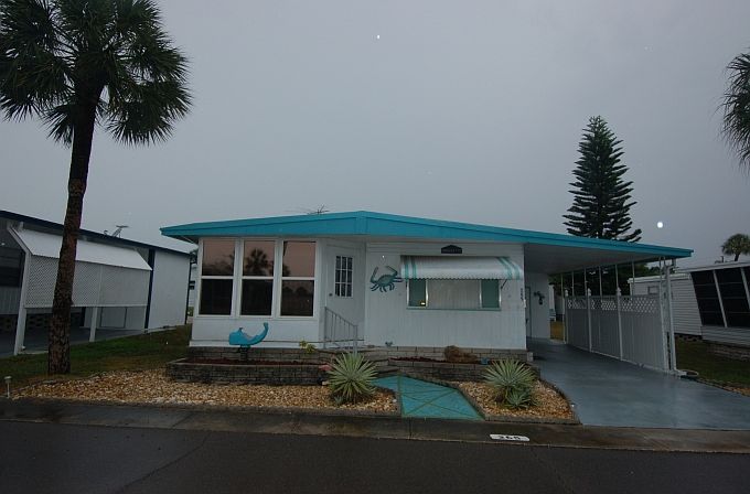 1st image of 265 Sunnyside Ln