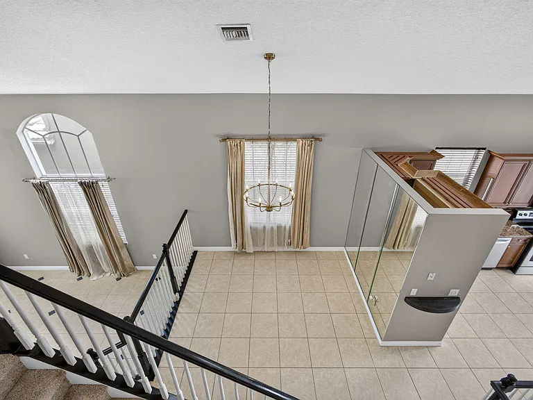 1204 Oakwater Dr — Photo 21