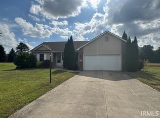 5980 S 265 E, Wolcottville, IN 46795
