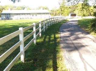 742 S Mutz Dr, Columbus, IN 47201