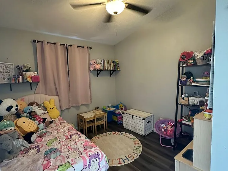 129 Norton Ave — Photo 28