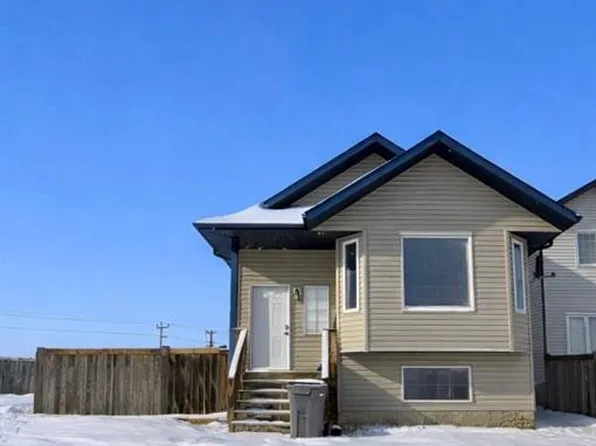 13109 SW 94a St, Grande Prairie, AB T8X 1S1