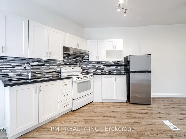 2045 Davenport Rd #UPPER — Photo 17