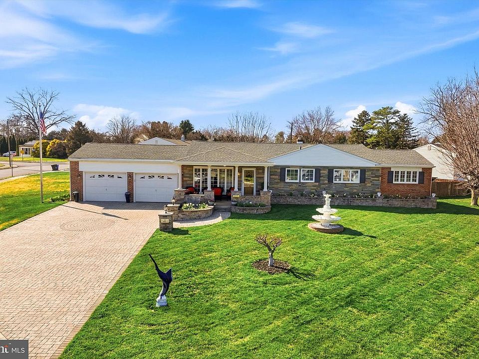 1st image of 101 Shubrook Ln