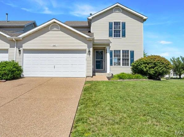 1067 Chesterfield Dr, Wentzville, MO 63385