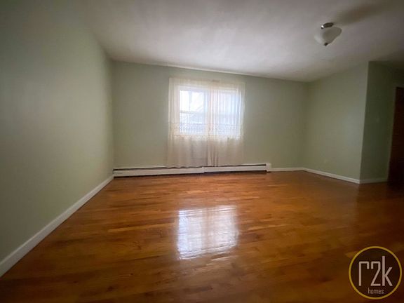 2nd image of 31-22 44th St #1M