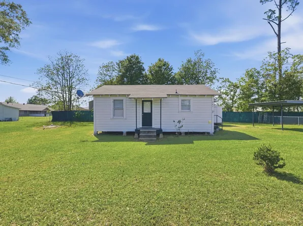 261 Soileau Ln, Lake Charles, LA 70611