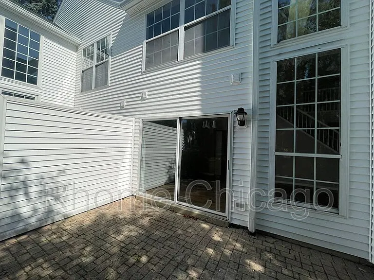 135 Hemstead St #135 — Photo 4