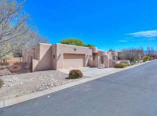 1623 Rancho Guadalupe Trl NW, Albuquerque, NM 87107