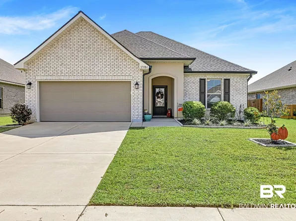 17084 Delta Ave, Robertsdale, AL 36567