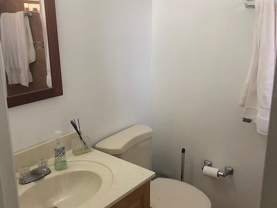 1st image of 1501 SW 122nd Ave APT 10