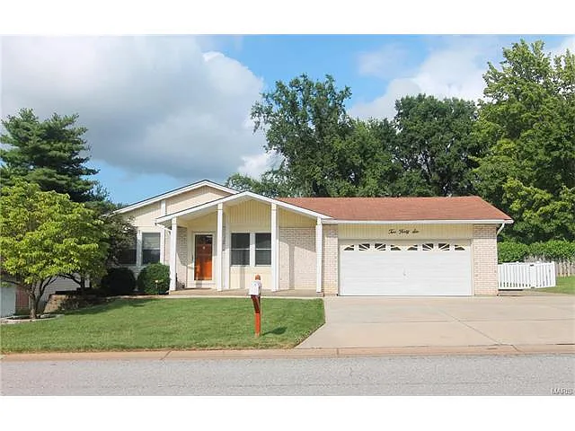 246 Berlekamp Dr photo 1