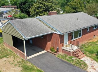 437 Beechcroft Rd, Winchester, VA 22601