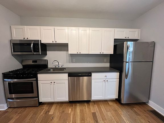 2nd image of 1723 Morningside Ave
