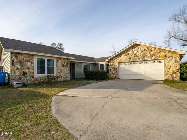 172 Derby Woods Dr, Lynn Haven, FL 32444