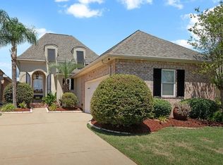 1443 Royal Palm Dr, Slidell, LA 70458