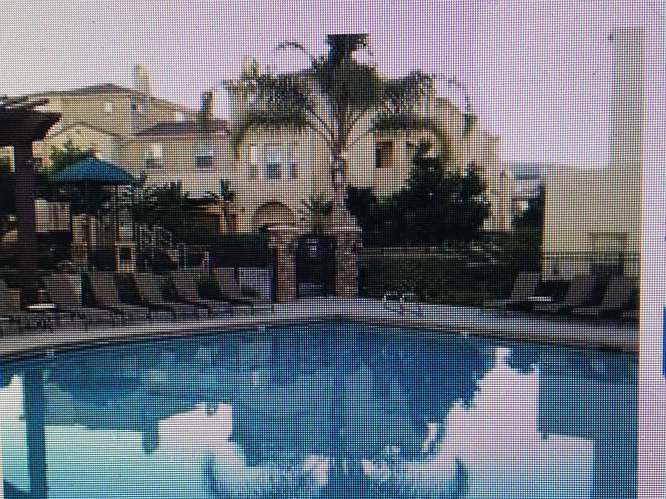 Lovely pool to enjoy ...