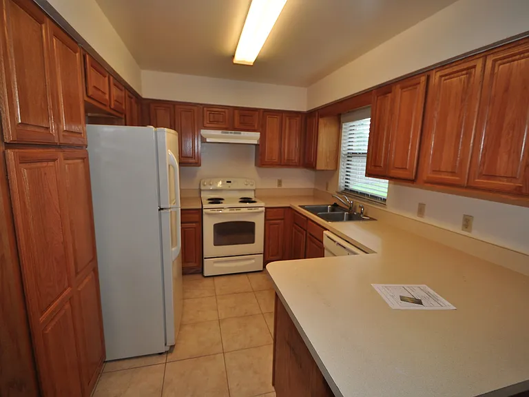3188 Barbados Ct — Photo 2