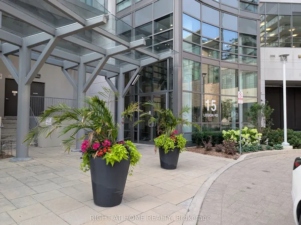 15 Legion Rd, Toronto, ON